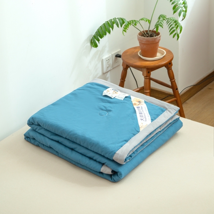 91家纺网 家纺一手货源 找家纺 森林人 2022新款水洗棉大豆纤维夏凉被 宾利蓝