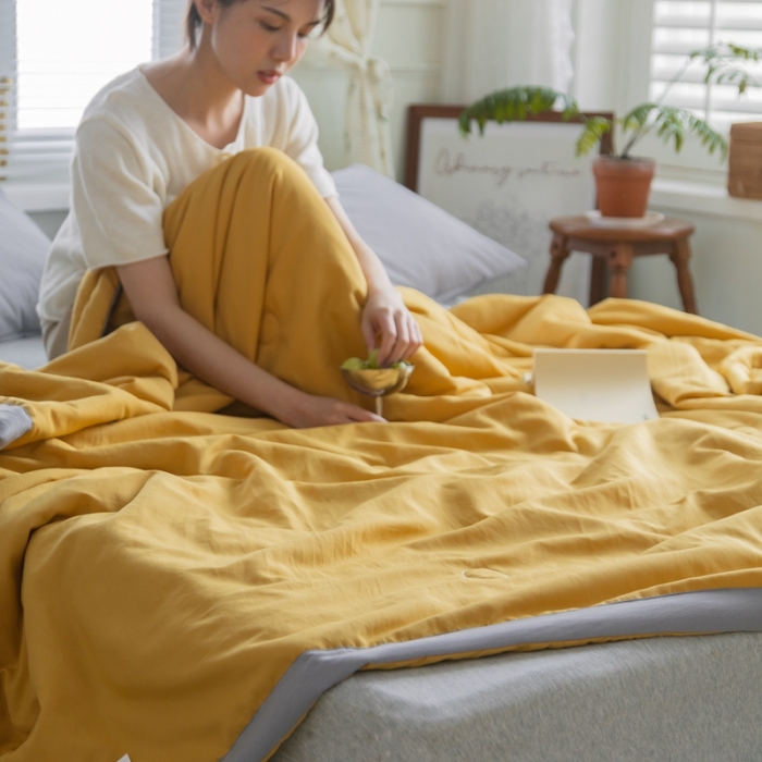 91家纺网 家纺一手货源 找家纺 森林人 2022新款水洗棉大豆纤维夏凉被 柠檬黄