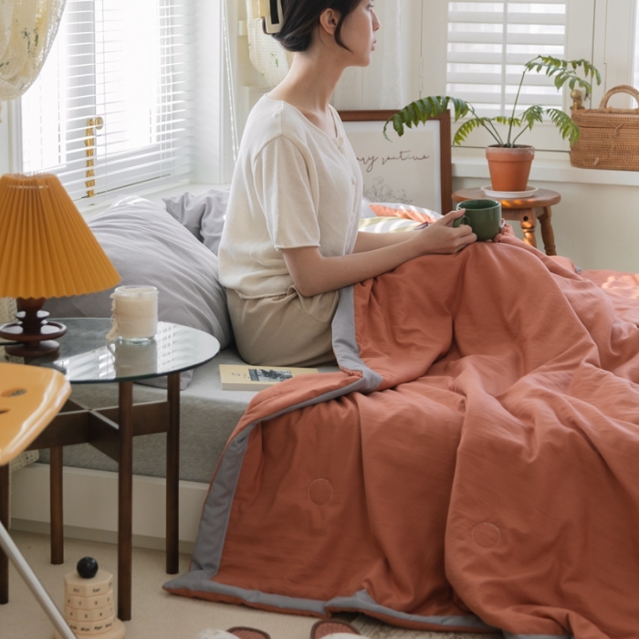 91家纺网 家纺一手货源 找家纺 森林人 2022新款水洗棉大豆纤维夏凉被 暖豆沙