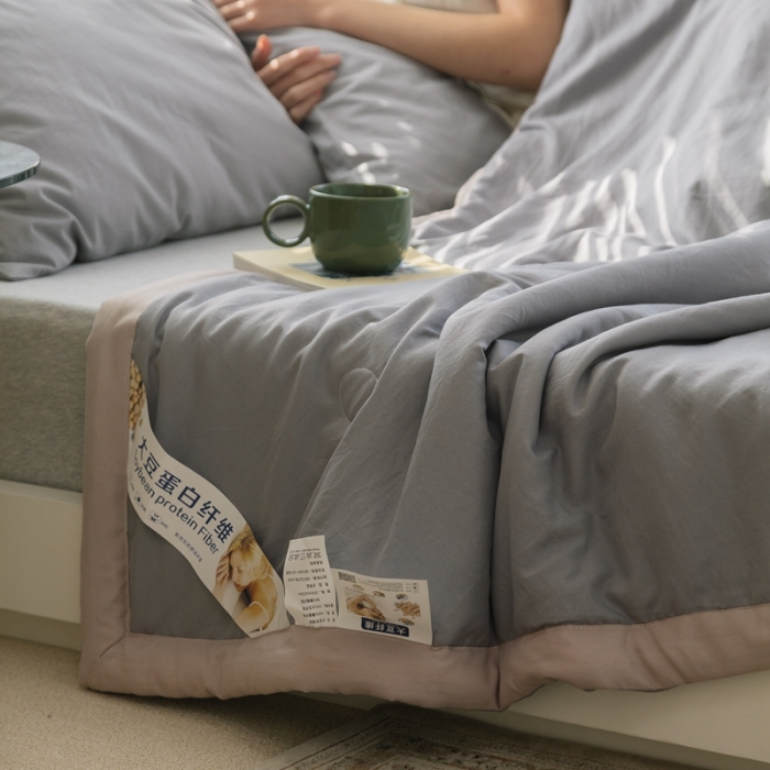 91家纺网 家纺一手货源 找家纺 森林人 2022新款水洗棉大豆纤维夏凉被 绅士灰