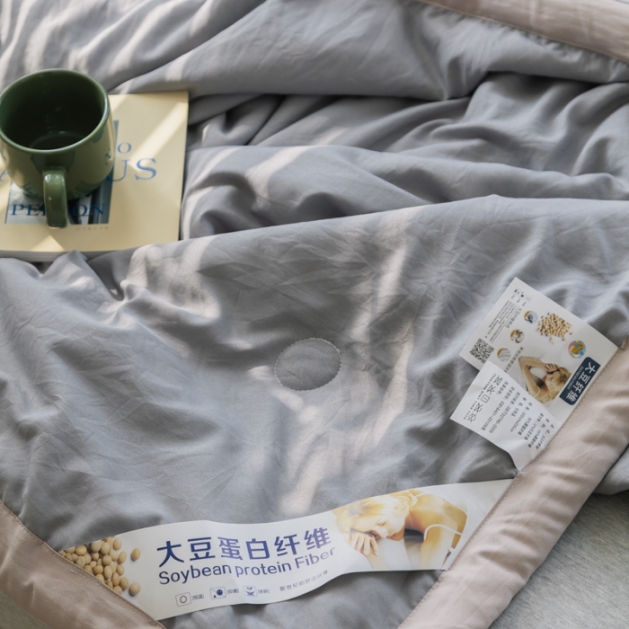 91家纺网 家纺一手货源 找家纺 森林人 2022新款水洗棉大豆纤维夏凉被 绅士灰