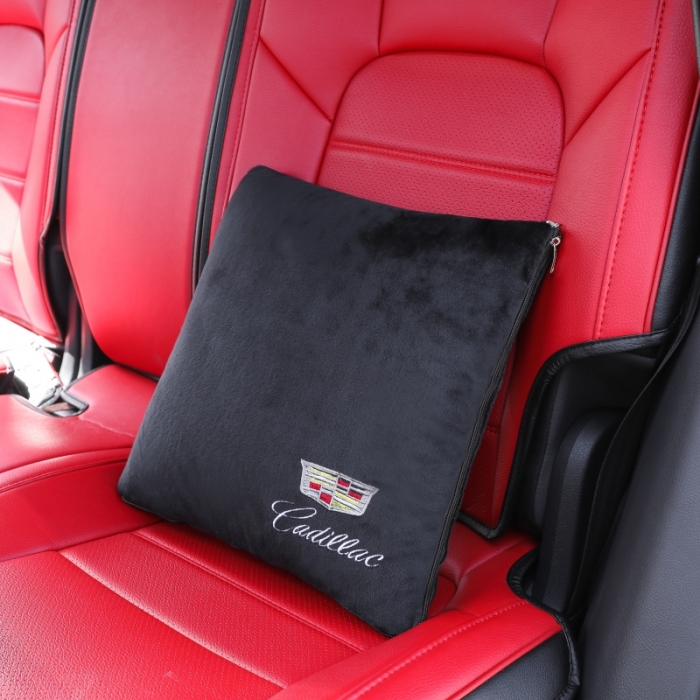 91家纺网 家纺一手货源 找家纺 慕澄 2022新款水晶绒黑色抱枕被 凯迪拉克黑