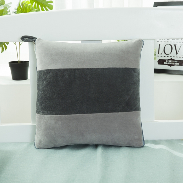 91家纺网 家纺一手货源 找家纺 慕澄 2022新款水晶绒双拼抱枕被 抱枕被灰