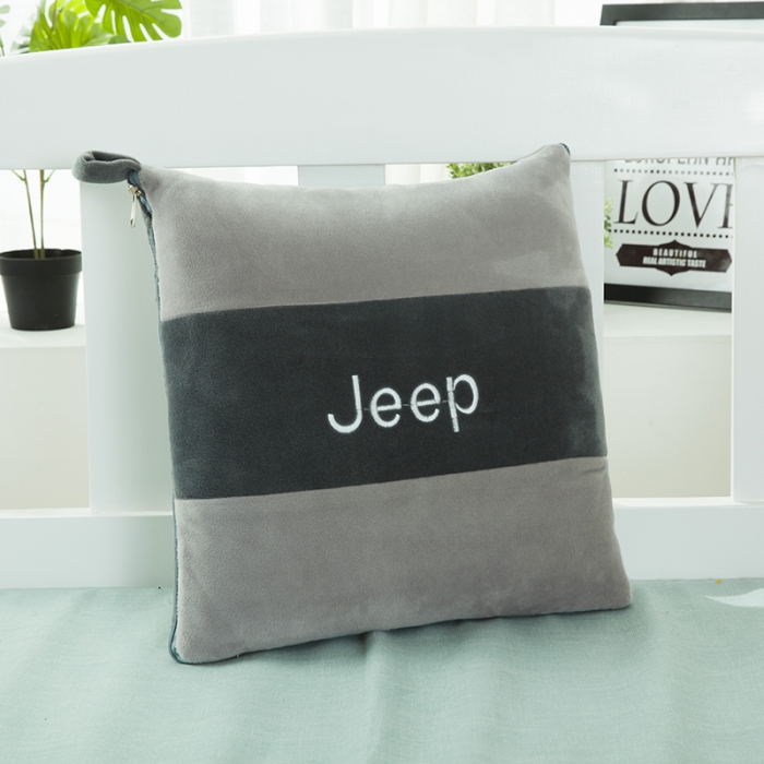 91家纺网 家纺一手货源 找家纺 慕澄 2022新款水晶绒双拼抱枕被 jeep灰