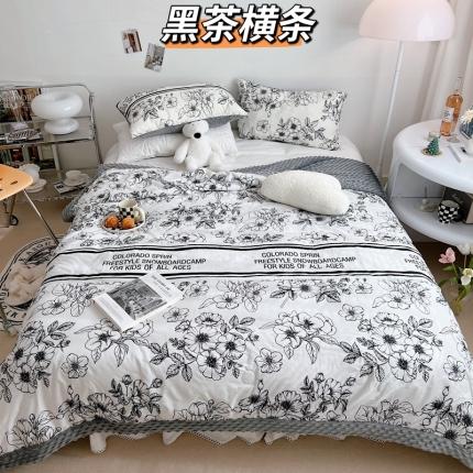 91家纺网 家纺一手货源 找家纺 星期八 2022新款豆豆夏被包边款 黑茶横条