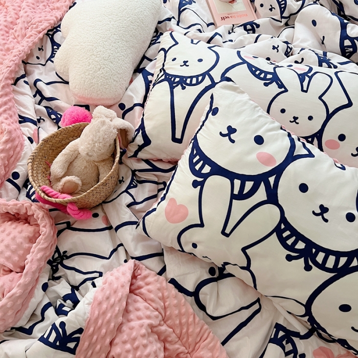 91家纺网 家纺一手货源 找家纺 星期八 2022新款豆豆夏被包边款 大白兔