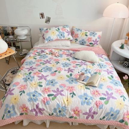 星期八 2022新款豆豆夏被包边款 繁花