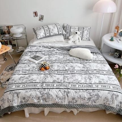 星期八 2022新款豆豆夏被包边款 黑茶竖条