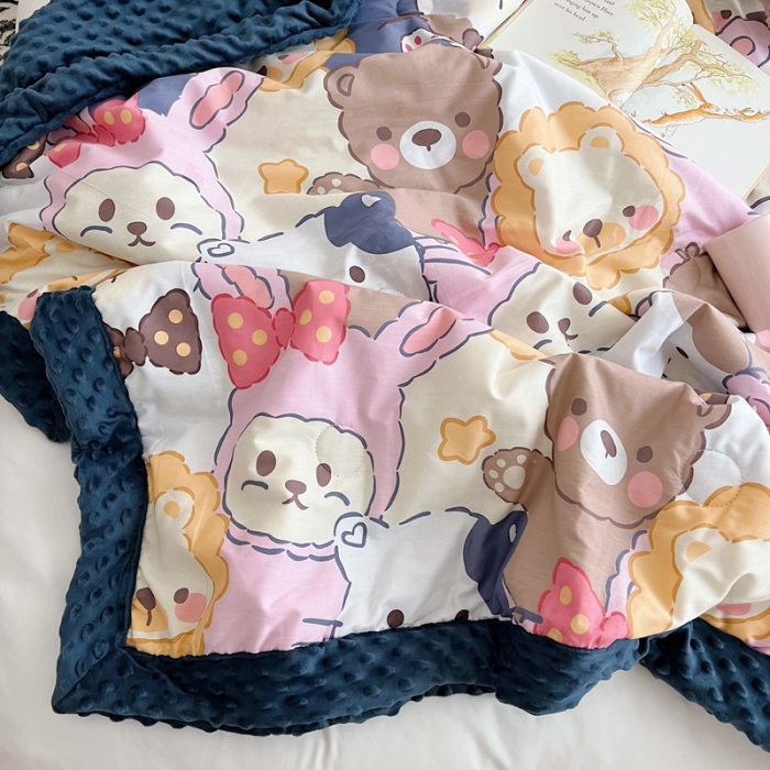 91家纺网 家纺一手货源 找家纺 星期八 2022新款豆豆夏被包边款 萌宠乐园