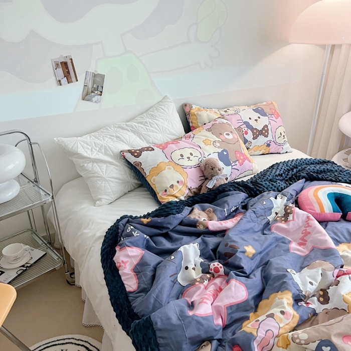 91家纺网 家纺一手货源 找家纺 星期八 2022新款豆豆夏被包边款 萌宠乐园