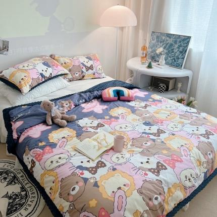 星期八 2022新款豆豆夏被包边款 萌宠乐园