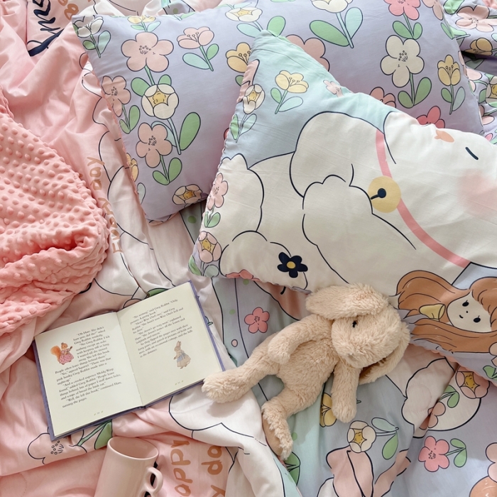 91家纺网 家纺一手货源 找家纺 星期八 2022新款豆豆夏被包边款 奶油兔