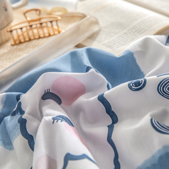 91家纺网 家纺一手货源 找家纺 绵庭家纺 2023新款舒适亲肤全棉单夏被 波波熊