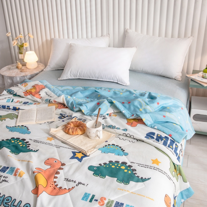 91家纺网 家纺一手货源 找家纺 绵庭家纺 2023新款舒适亲肤全棉单夏被 恐龙漫画