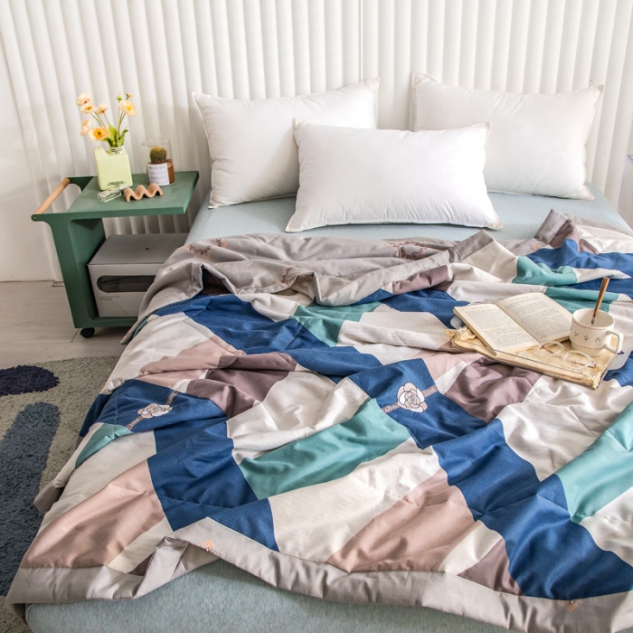 91家纺网 家纺一手货源 找家纺 绵庭家纺 2023新款舒适亲肤全棉单夏被 玫瑰条约-蓝