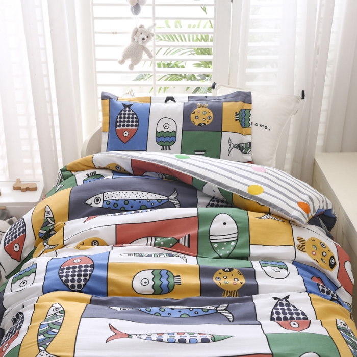 91家纺网 家纺一手货源 找家纺 绵庭家纺 2022新款幼儿园全棉多件套 缤纷小鱼