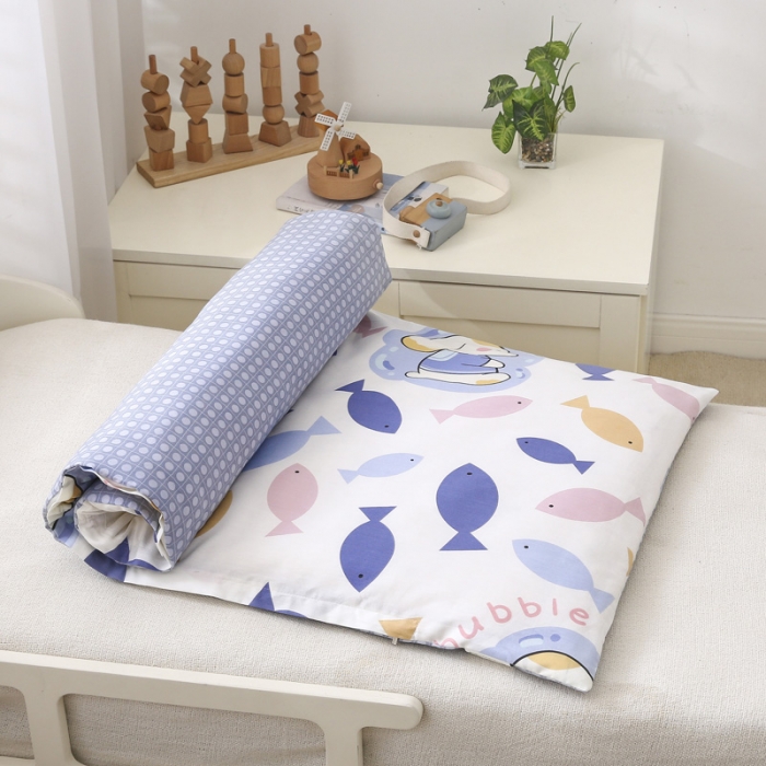 91家纺网 家纺一手货源 找家纺 绵庭家纺 2022新款幼儿园全棉多件套 鱼泡泡