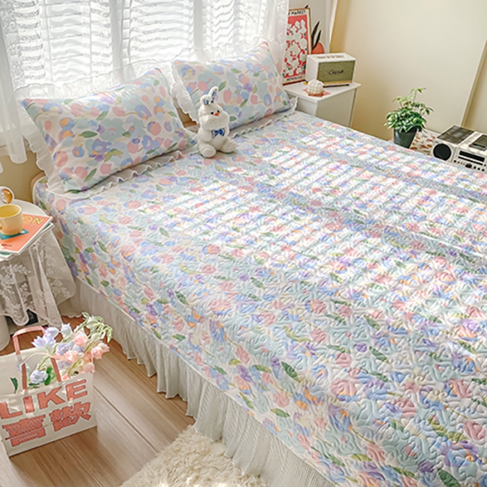 91家纺网 家纺一手货源 找家纺 简宜家居2022新款纯棉夹棉单品床盖 粉蓝