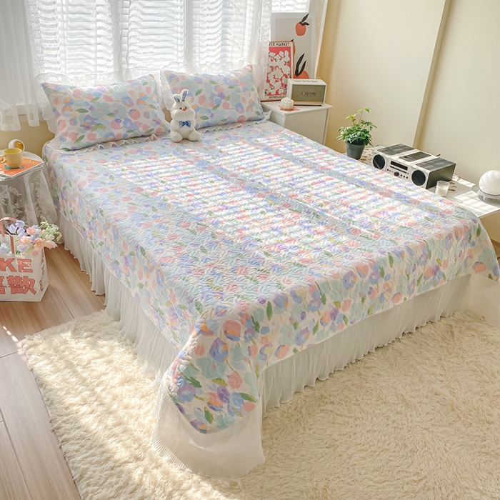 91家纺网 家纺一手货源 找家纺 简宜家居2022新款纯棉夹棉单品床盖 粉蓝