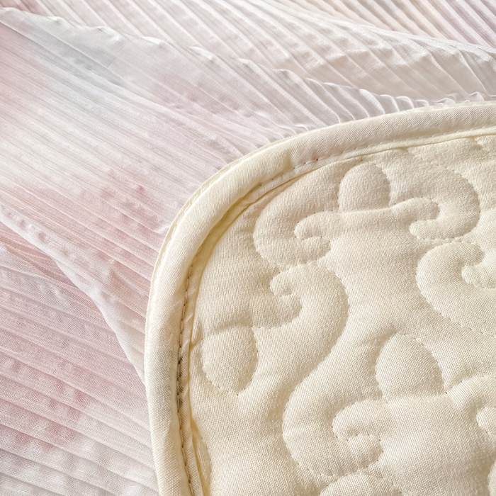 91家纺网 家纺一手货源 找家纺 简宜家居2022新款纯棉夹棉单品床盖 涵香