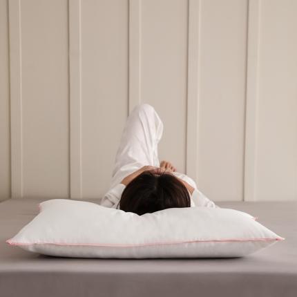 91家纺网 家纺一手货源 找家纺 （总）拾光枕芯 2023新款60支全棉超柔羽丝低枕枕芯