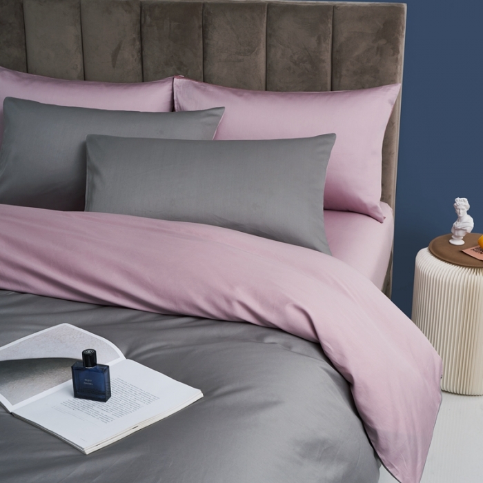 91家纺网 家纺一手货源 找家纺 顾家家居新款60长绒棉双拼全棉四件套纯棉纯色高级灰粉黛