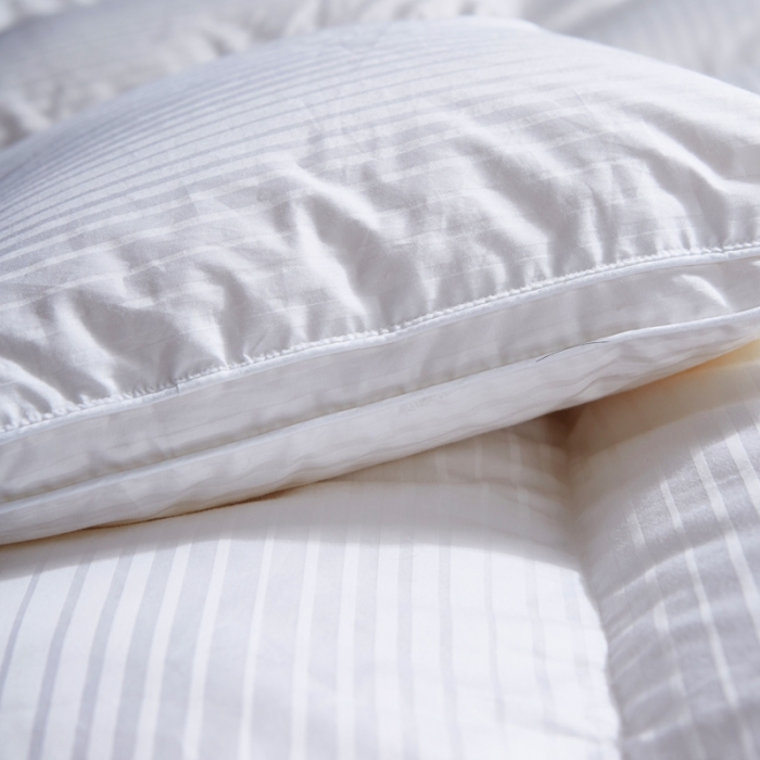 91家纺网 家纺一手货源 找家纺 总羽仙子2023新款100支全棉缎条羽绒被鹅绒被冬被春秋被