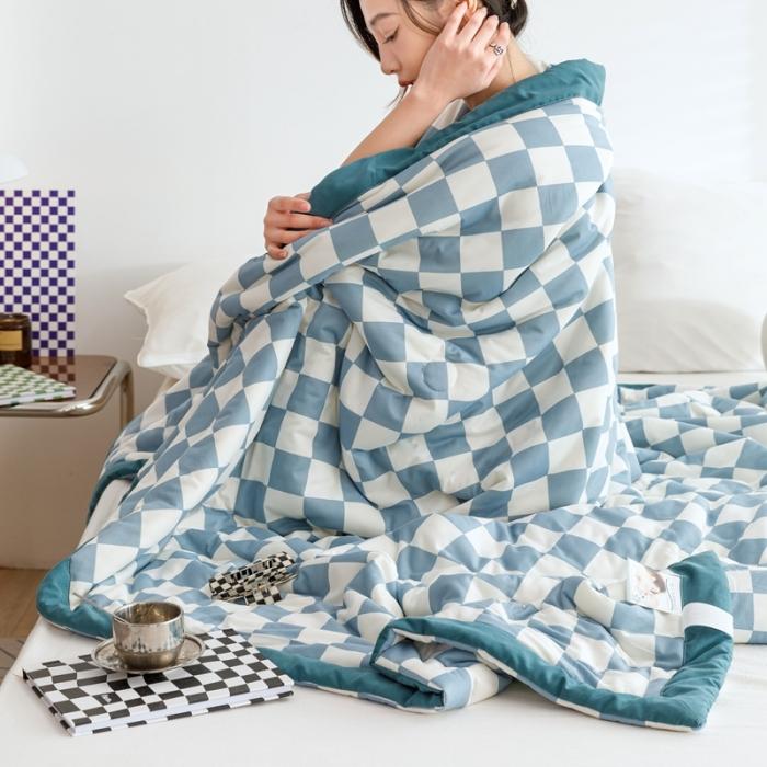 91家纺网 家纺一手货源 找家纺 (总)大彩家居可水洗针织棉夏被子被芯春秋被冬被空调被夏凉被 蓝白格