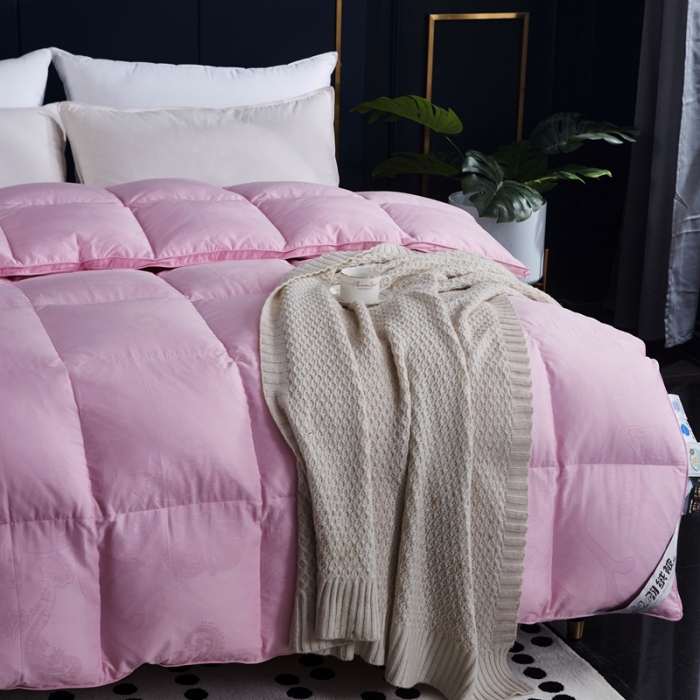 91家纺网 家纺一手货源 找家纺 羽仙子2023新款双层大提花羽绒被白鸭绒被被子 丽莎-粉色