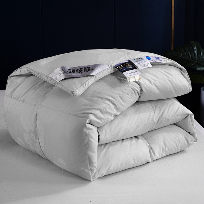 91家纺网 家纺一手货源 找家纺 羽仙子2023新款双层大提花羽绒被白鸭绒被被子 丽莎-灰色