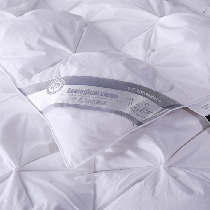 91家纺网 家纺一手货源 找家纺 羽仙子全棉扭花款羽绒被鹅绒被被芯春秋被冬被直播供货量大可谈 经典白