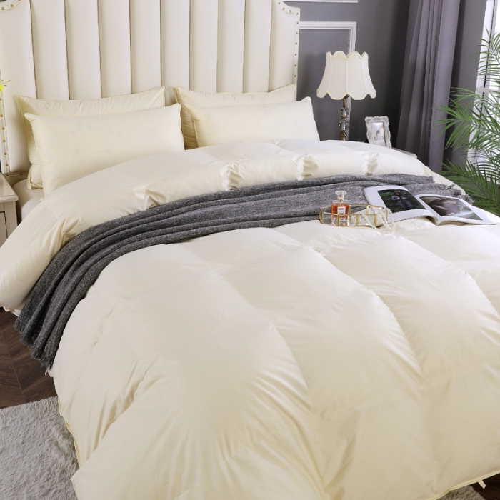 91家纺网 家纺一手货源 找家纺 羽仙子2023全棉羽绒被白鹅绒冬被加厚被子被芯 鹅黄色