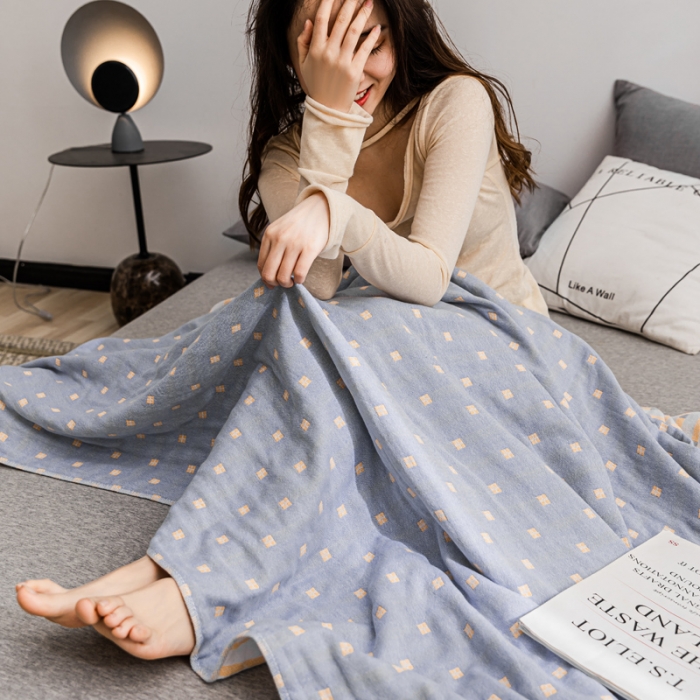 91家纺网 家纺一手货源 找家纺 朴尔家纺 2022新款主推三层水洗棉纱布毛巾被 冬空-冰蓝