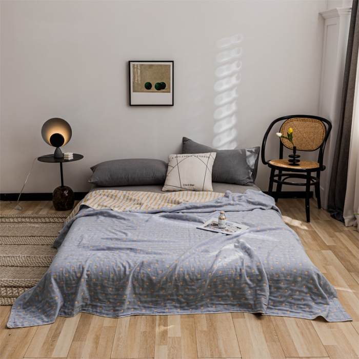 91家纺网 家纺一手货源 找家纺 朴尔家纺 2022新款主推三层水洗棉纱布毛巾被 冬空-冰蓝