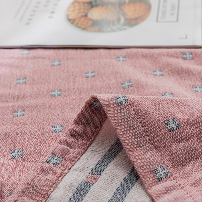 91家纺网 家纺一手货源 找家纺 朴尔家纺 2022新款主推三层水洗棉纱布毛巾被 冬空-粉