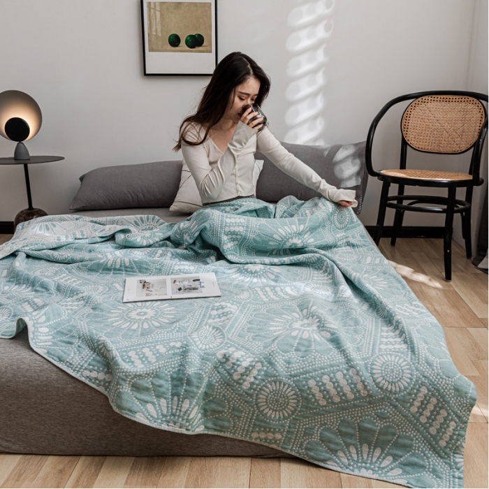 91家纺网 家纺一手货源 找家纺 朴尔家纺 2022新款主推三层水洗棉纱布毛巾被 星辰大海-绿