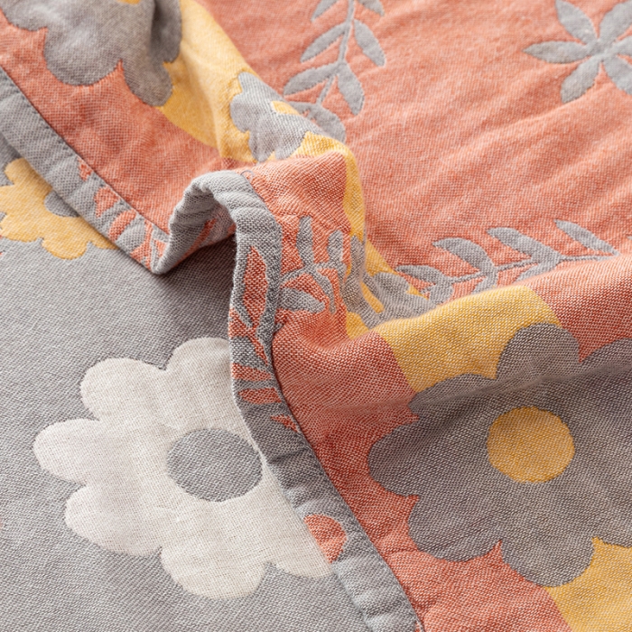 91家纺网 家纺一手货源 找家纺 朴尔家纺 2022新款四层韩版碎花风全棉纱布毛巾被 花环-灰