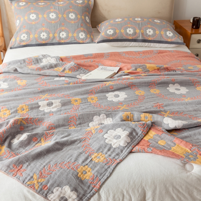 91家纺网 家纺一手货源 找家纺 朴尔家纺 2022新款四层韩版碎花风全棉纱布毛巾被 花环-灰