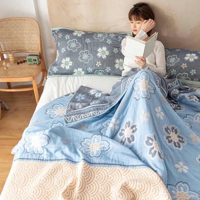 91家纺网 家纺一手货源 找家纺 朴尔家纺 2022新款四层韩版碎花风全棉纱布毛巾被 花亭玉暖-蓝