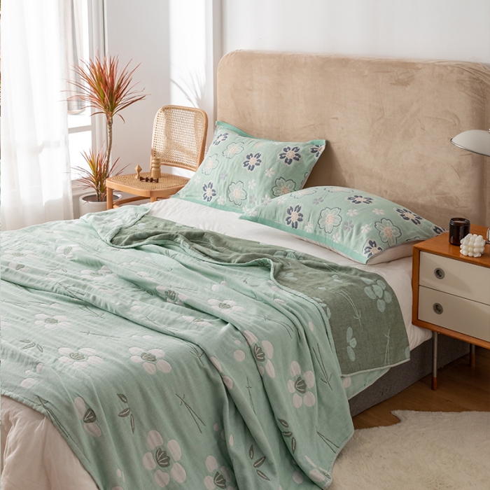 91家纺网 家纺一手货源 找家纺 朴尔家纺 2022新款四层韩版碎花风全棉纱布毛巾被 小清新-绿