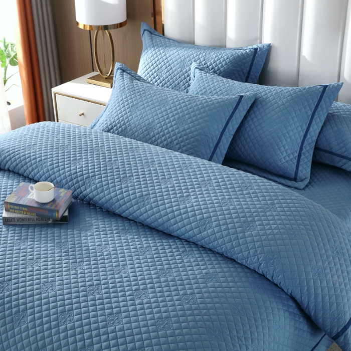 91家纺网 家纺一手货源 找家纺 ol 2022新款全棉纯色居家被套床盖枕套夹棉绗绣四件套 宾利蓝