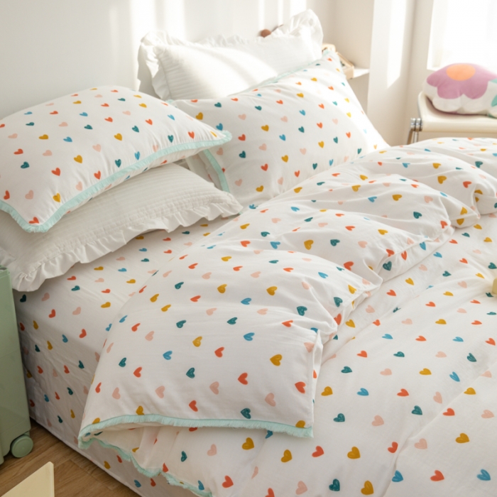 91家纺网 家纺一手货源 找家纺 淑女公社家纺 2022新款双层纱流苏花边款四件套 波波心动