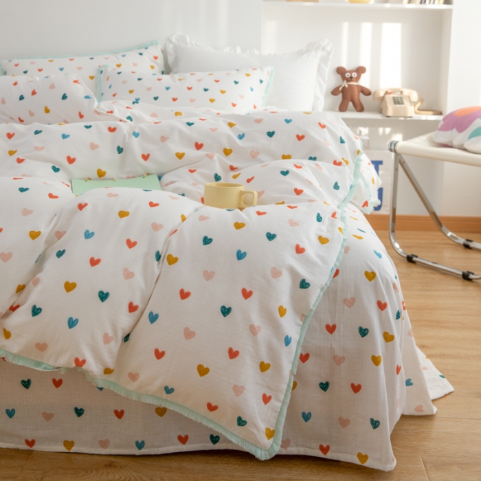 91家纺网 家纺一手货源 找家纺 淑女公社家纺 2022新款双层纱流苏花边款四件套 波波心动