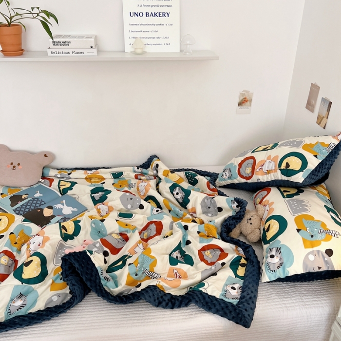 91家纺网 家纺一手货源 找家纺 星期八 2022新款豆豆夏被包边款 动物派对