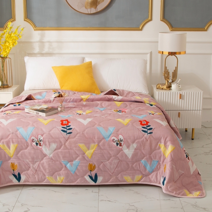 91家纺网 家纺一手货源 找家纺 爱派 2022新款磨毛印花夏凉被夏被空调被 花开半夏(粉)