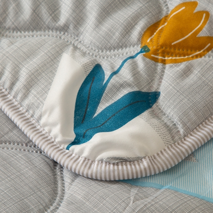 91家纺网 家纺一手货源 找家纺 爱派 2022新款磨毛印花夏凉被夏被空调被 花开半夏(灰)