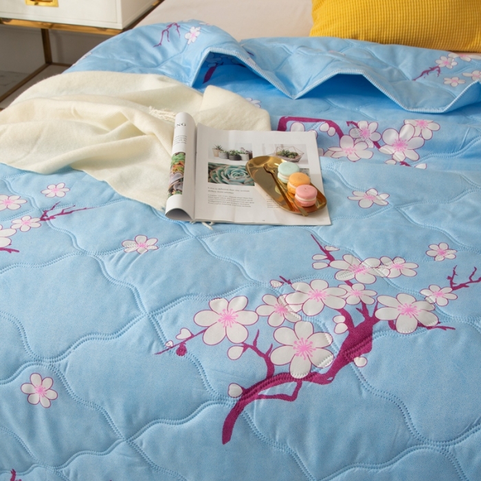 91家纺网 家纺一手货源 找家纺 爱派 2022新款磨毛印花夏凉被夏被空调被 腊梅