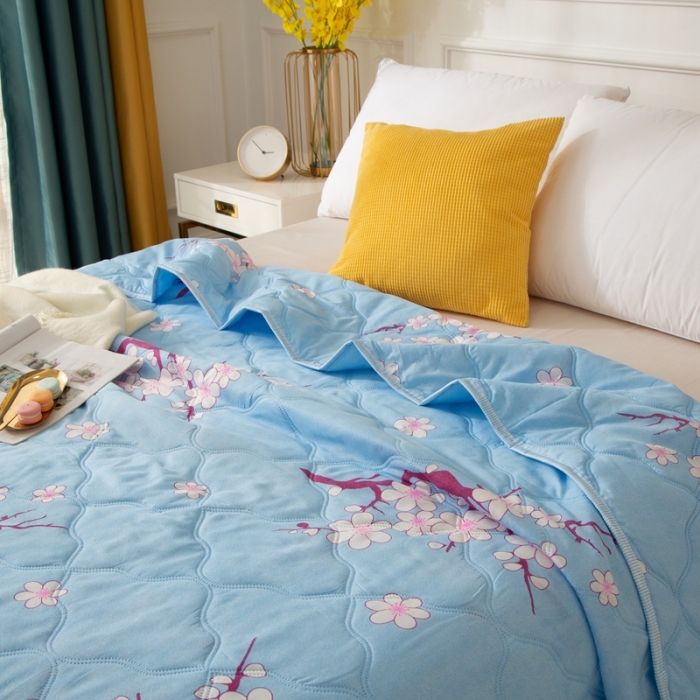 91家纺网 家纺一手货源 找家纺 爱派 2022新款磨毛印花夏凉被夏被空调被 腊梅