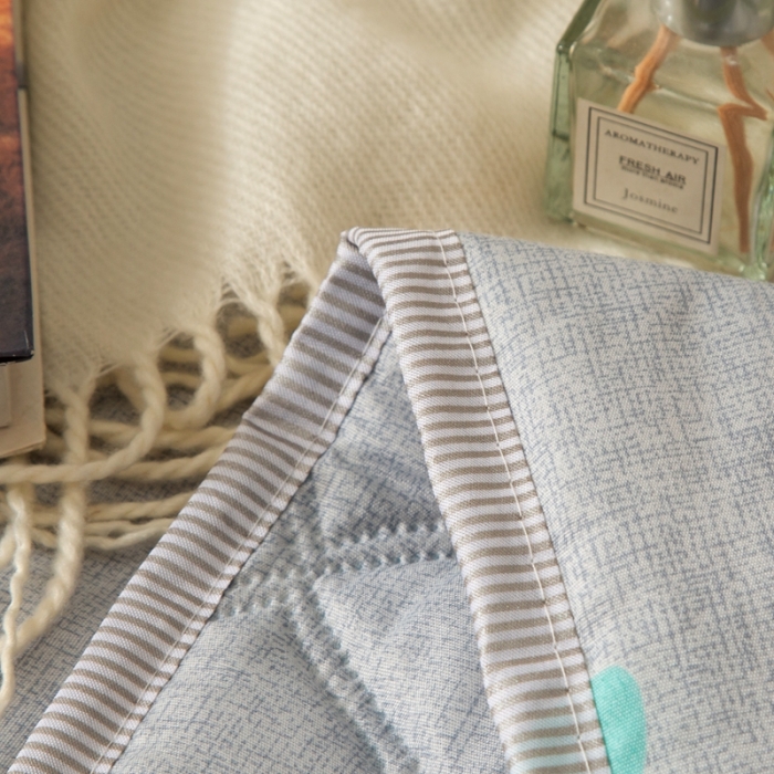 91家纺网 家纺一手货源 找家纺 爱派 2022新款磨毛印花夏凉被夏被空调被萝卜小兔