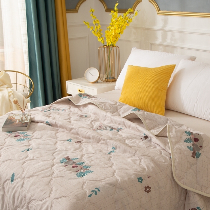 91家纺网 家纺一手货源 找家纺 爱派 2022新款磨毛印花夏凉被夏被空调被 小浣熊